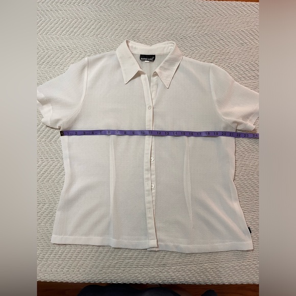 Cottage Core Flowy White Button Up Large - Picture 3 of 5